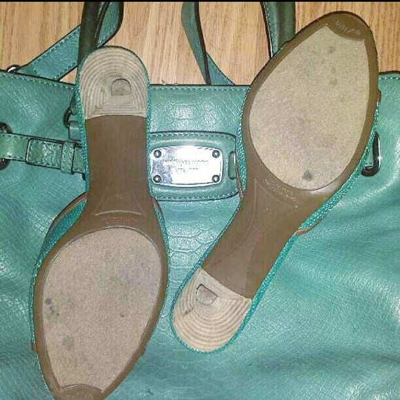 Michael Kors Aquamarine Leather Bag Purse Handbag - Picture 10 of 10